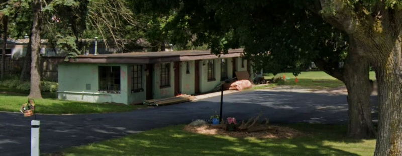 Evergreen Motel - 2019 Street View (newer photo)
